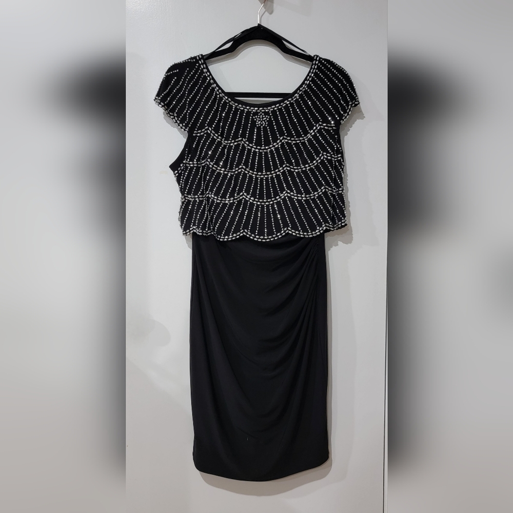 Xscape Black and White Ruffled Tiered Sheath Dress Perfect For NYE Party!